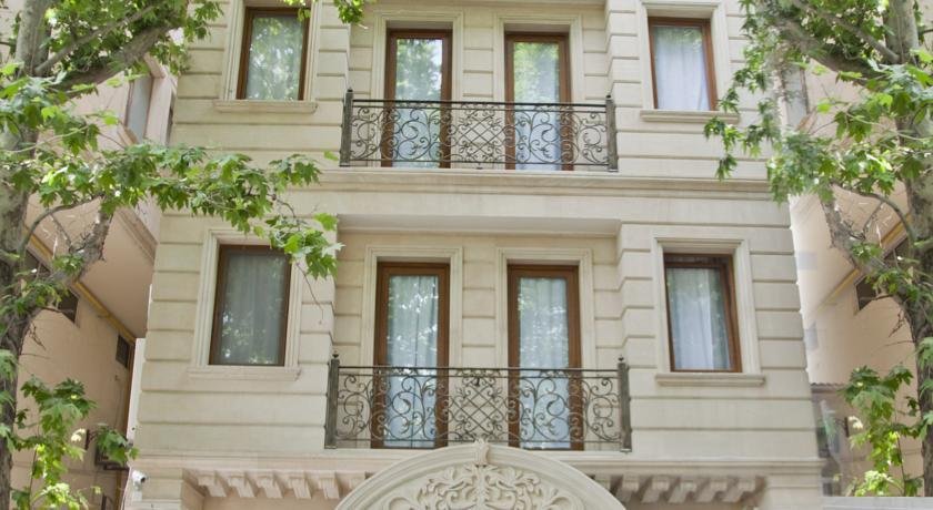 Фото Karat Inn Hotel