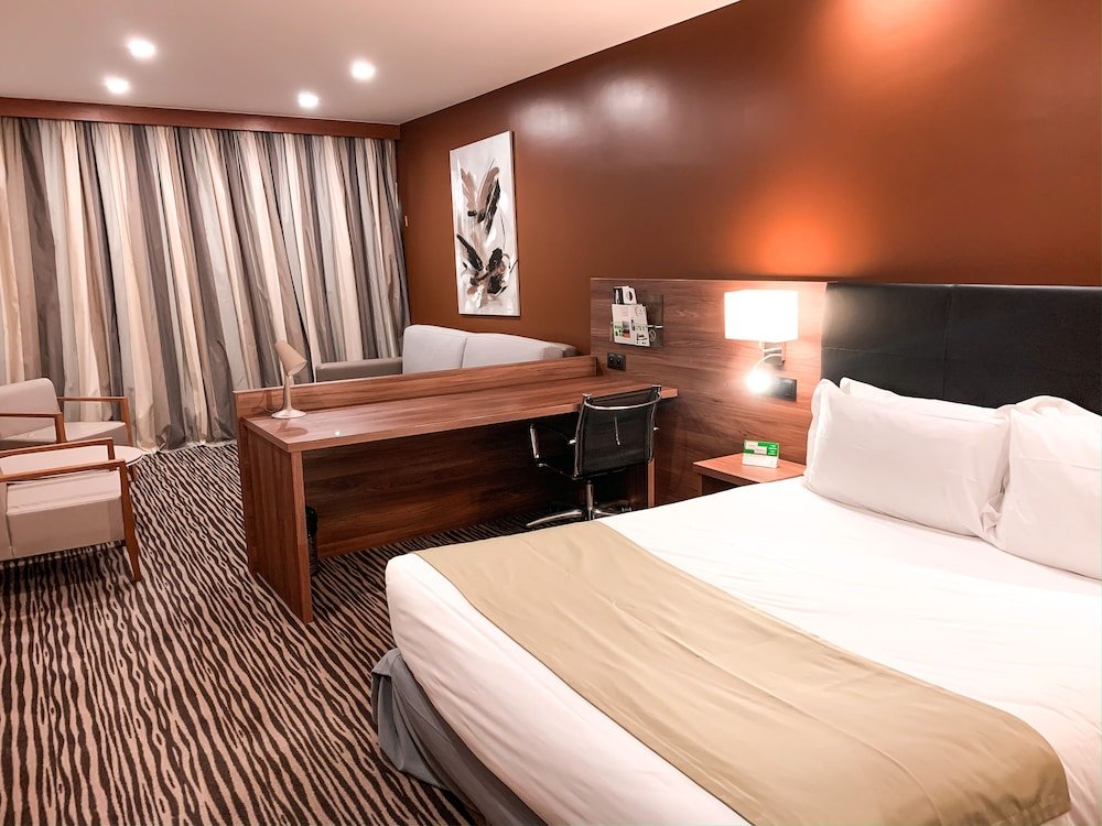 Фото Holiday Inn Cannes