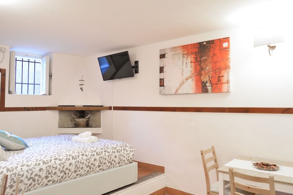 Фото Trastevere Roomy Apartment