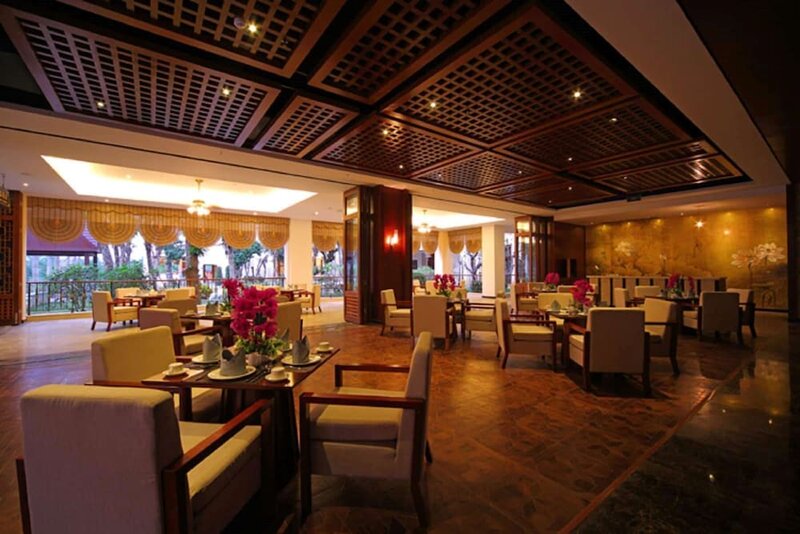 Гостиница Ramada by Wyndham Wanning Resort в Ваньнине