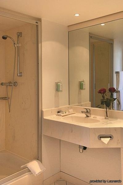 Фото Dormero Hotel Stuttgart