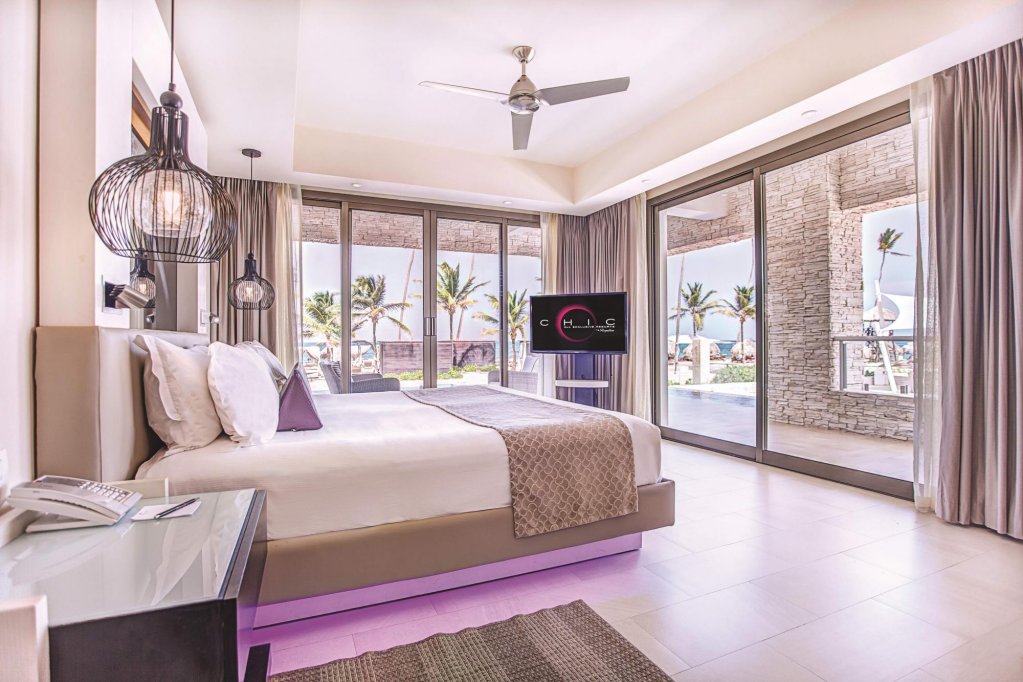 Фото Royalton Chic Punta Cana, An Autograph Collection All-Inclusive Resort & Casino – Adults Only