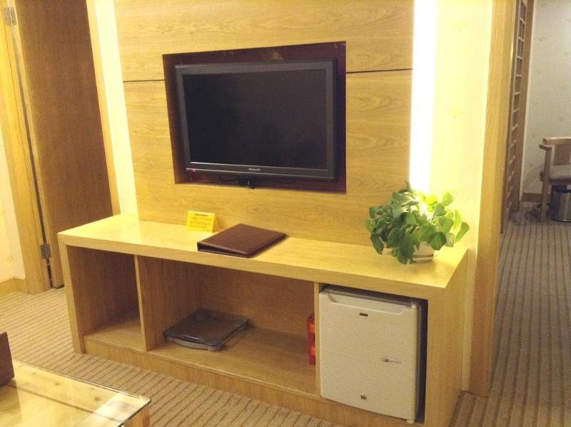 Фото GreenTree Eastern Shenzhen Luohu East Gate Hotel