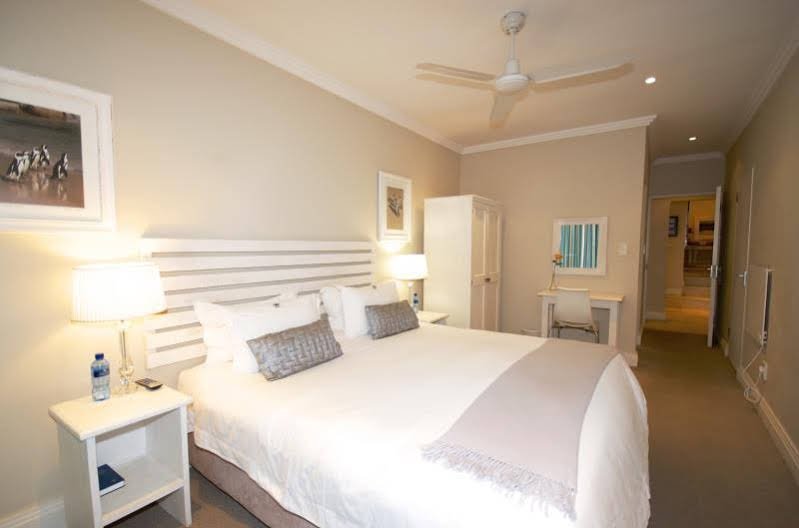 Фото 61 on Camps Bay