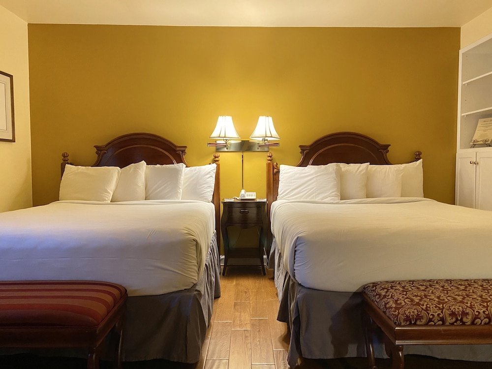 Фото Excelsior Inn