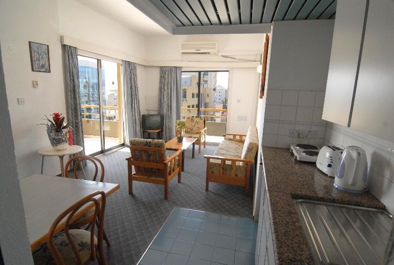 Фото Sunflower Hotel Apartments