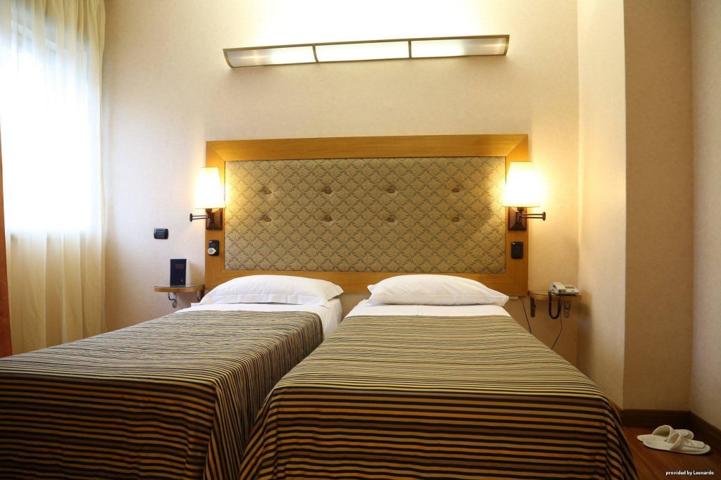 Фото Axyhotels InnStyle