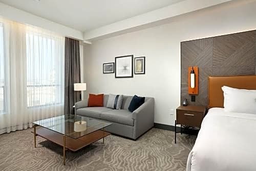 Фото The Glenmark, Glendale, a Tribute Portfolio Hotel