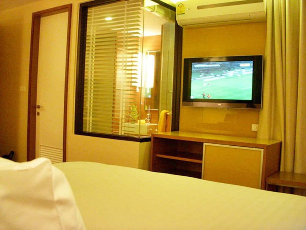 Фото Tango Vibrant Living Hotel