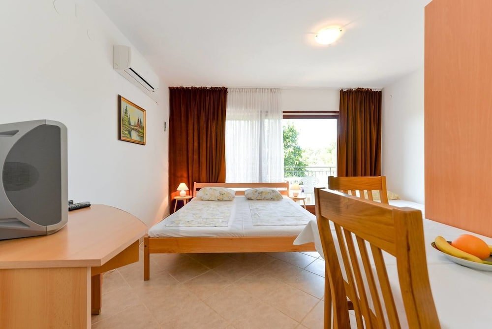 Фото Apartments and Room Thea