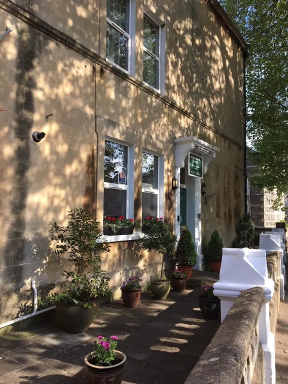 Фото Avon Guest House