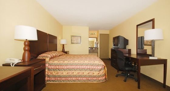 Фото Red Roof Inn Baldwin