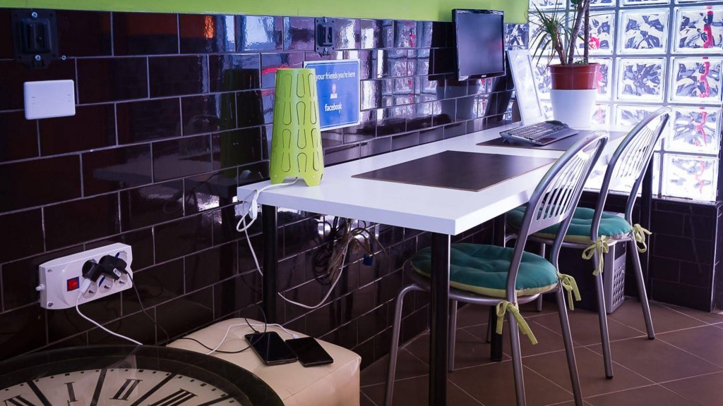 Фото Youth Station Hostel