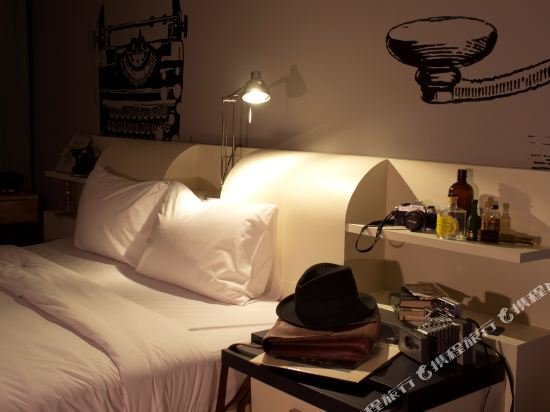 Фото The Secret Service Hotel