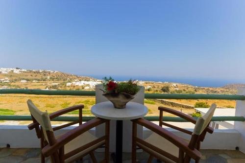 Фото Rooms & Apartments Archontou