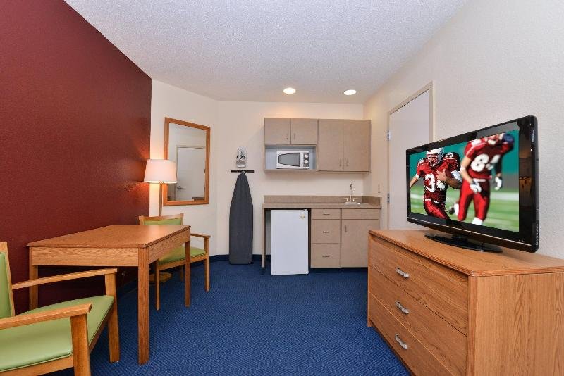 Фото Red Roof Inn Clyde