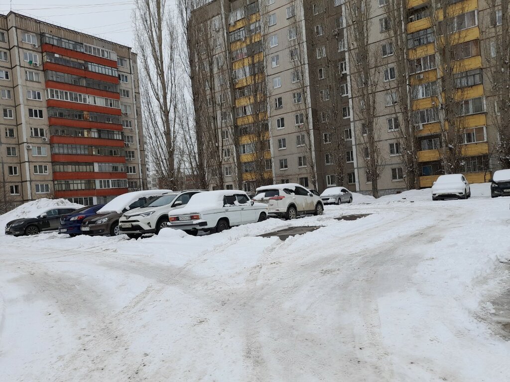 Автомобильная парковка Автомобильная парковка, Липецк, фото