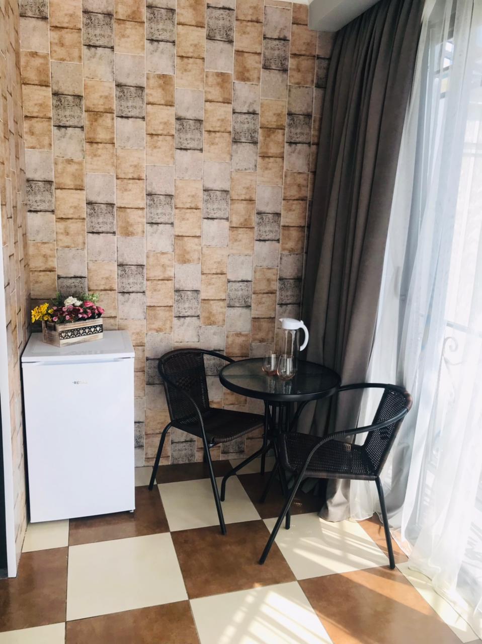 Фото Batumi West Hotel