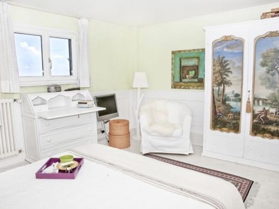 Фото VIA Veneto Luxury Suites