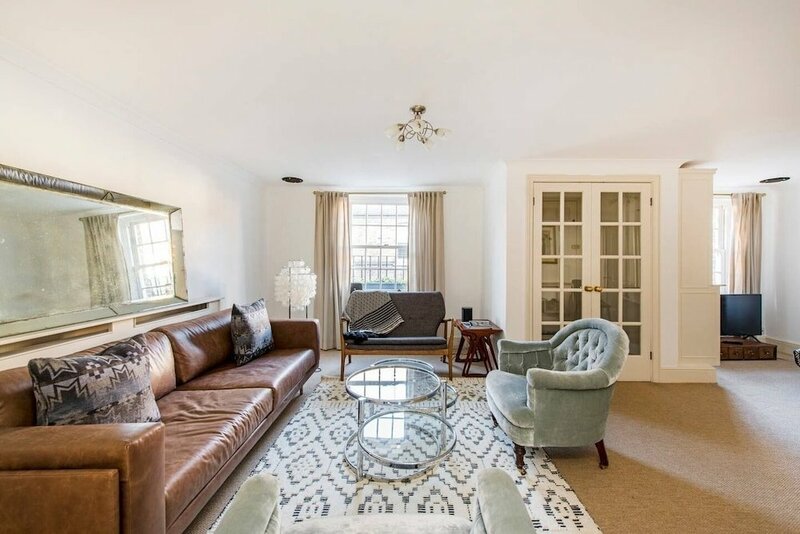 Жильё посуточно Beautiful 2bed Apt in Heart of Iconic Notting Hill в Лондоне