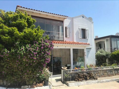 Апартаменты Apartment 2 bedroom with Private Beach в Ментеше