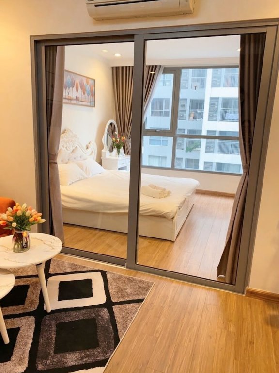 Фото Bayhomes D'Capitale Serviced Apartment