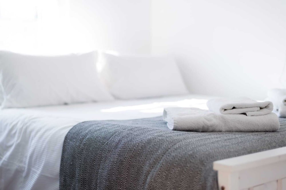 Фото Bright Studio Flat, Amazing Location!
