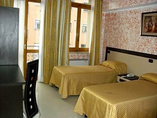 Гостиница Hotel Residence Sestriere в Турине