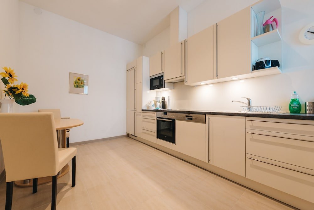 Фото Duschel Apartments City Center