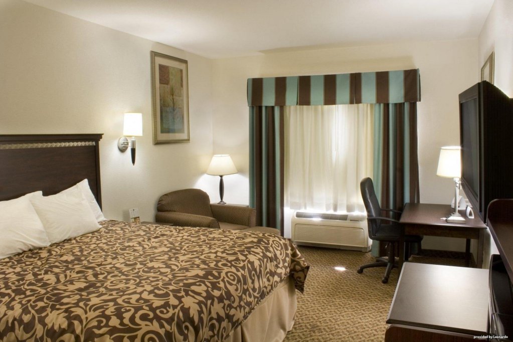 Фото Country Inn & Suites by Radisson, Canton, Ga