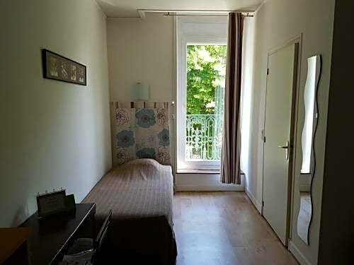 Гостиница Hotel Des Poetes в Безье