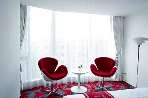 Фото Guangzhou Planet Hotel