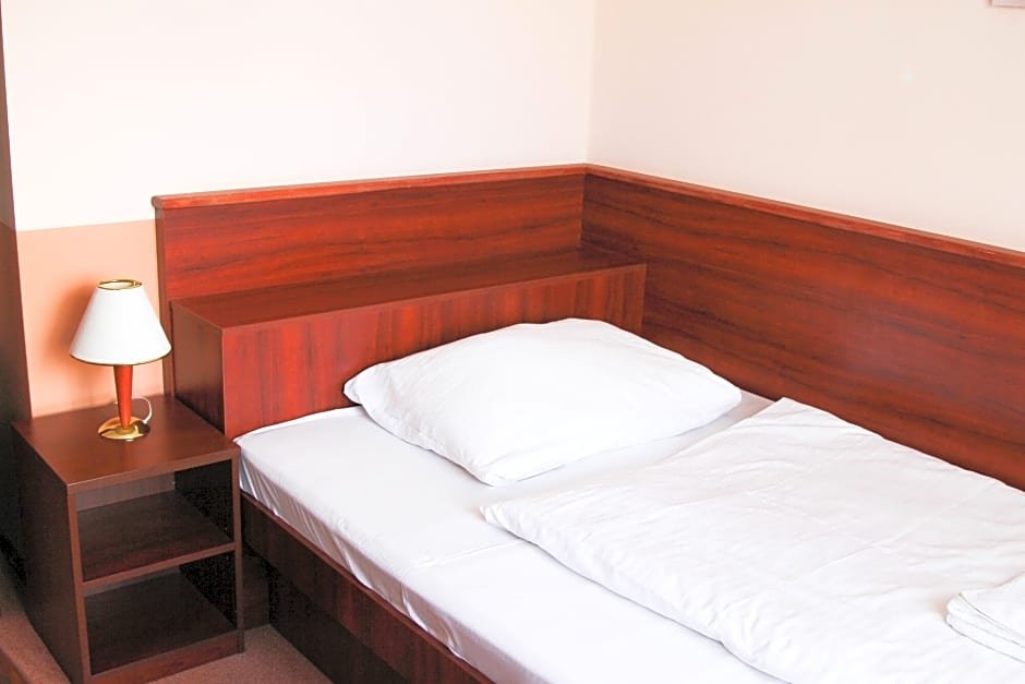 Фото Hotel Inturprag