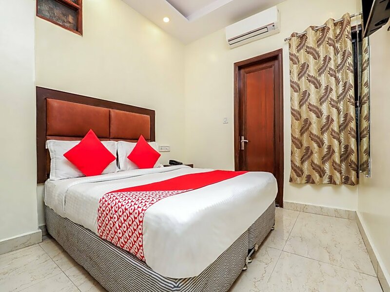 Гостиница Hotel Delhi Empire Deluxe в Дели