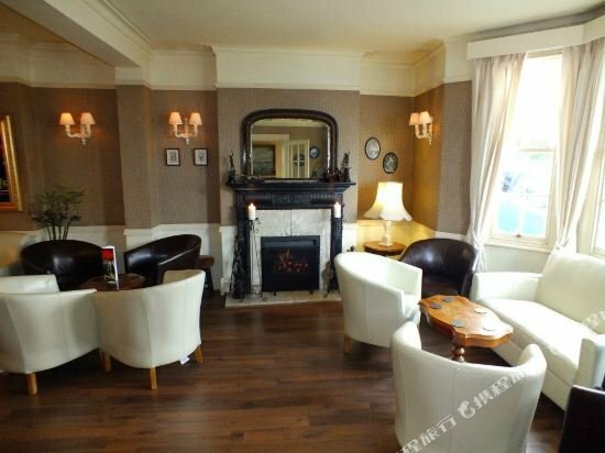 Гостиница The Moelwyn Hotel & Restaurant