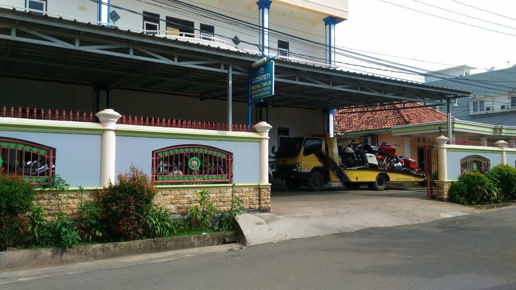 Hotel Losmen Ibu Hj. Tarjo, Palembang, photo