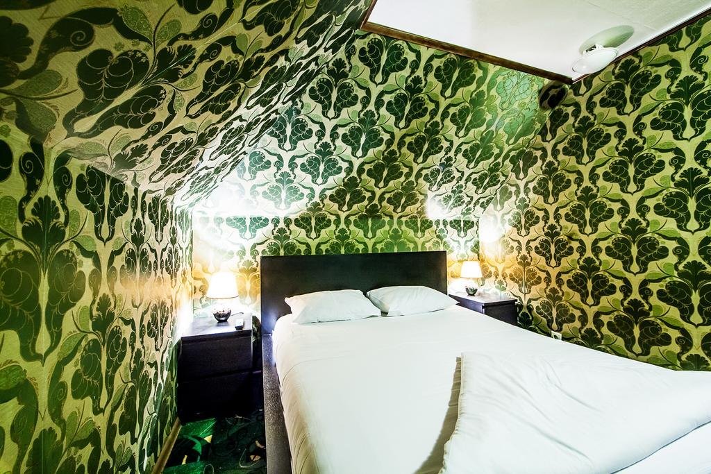 Фото Night Train