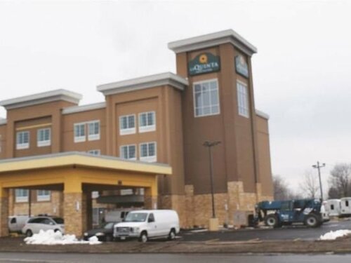 Гостиница La Quinta Inn & Suites by Wyndham Niagara Falls