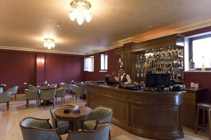 Фото Отель Россия