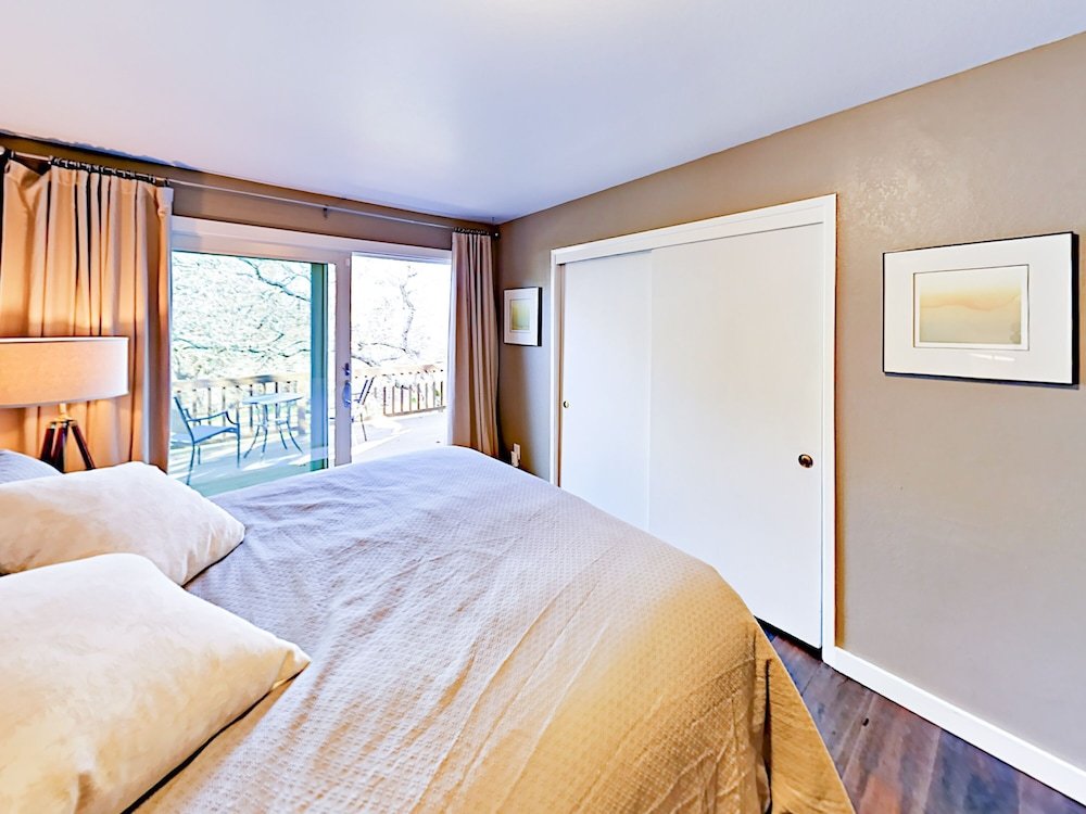 Фото Pepperwood - 2 Br Home