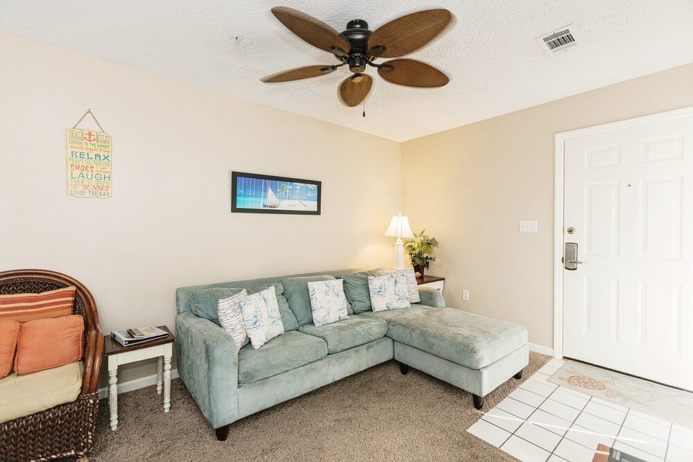 Фото 1st-Floor Condo Unit 113