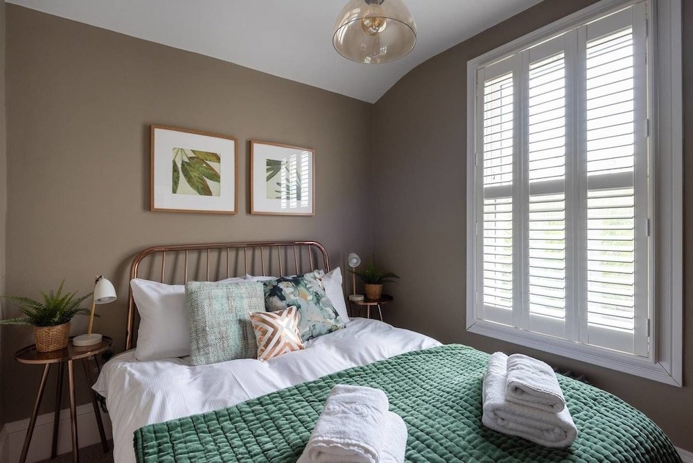 Фото Beautifully Modern 2 Bedroom Flat For 4 Guests