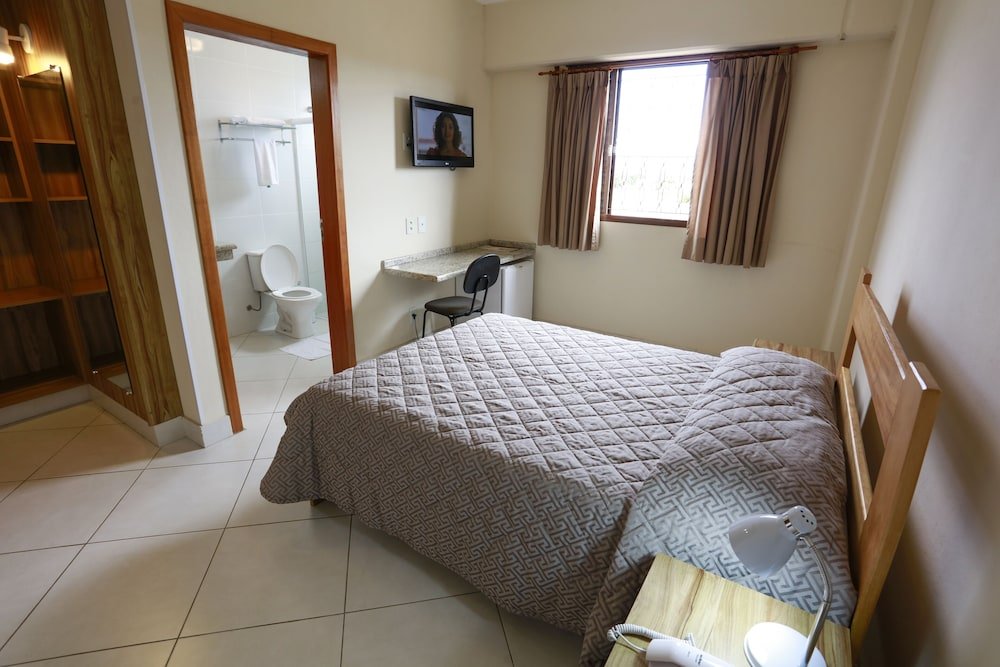 Фото Hotel Vitória Pindamonhangaba