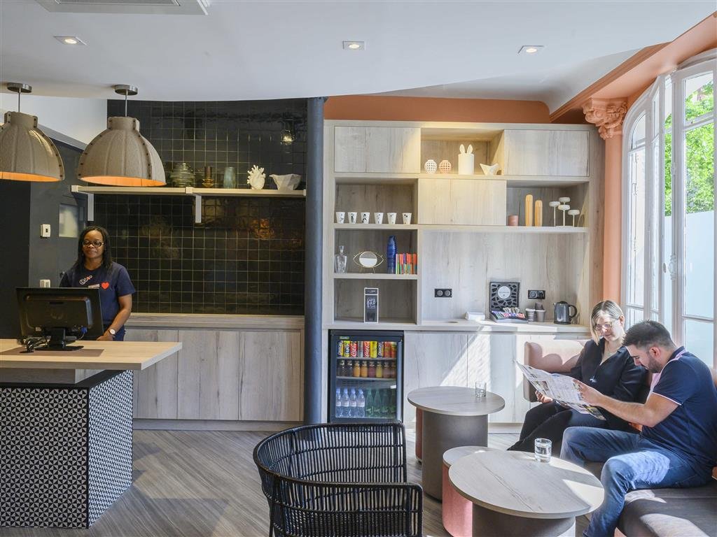 Фото ibis Paris Tour Montparnasse 15th