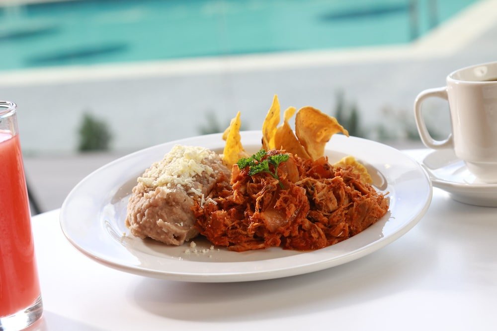 Фото Holiday Inn Express And Suites Ensenada Centro, an Ihg Hotel