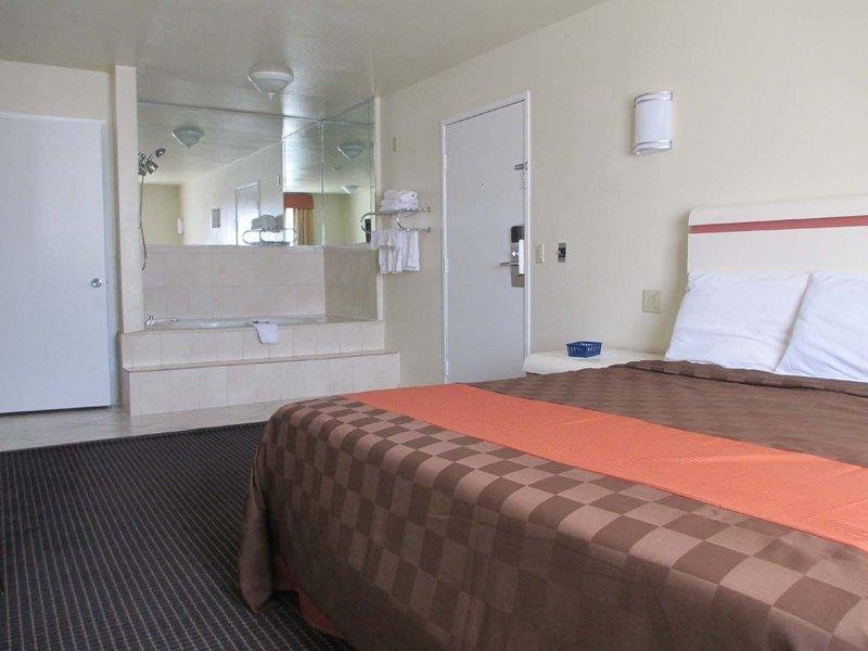 Фото Claremont Lodge