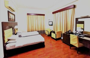 Fortune Deira Hotel (45A Street, Naif, Deira, Dubai), hotel