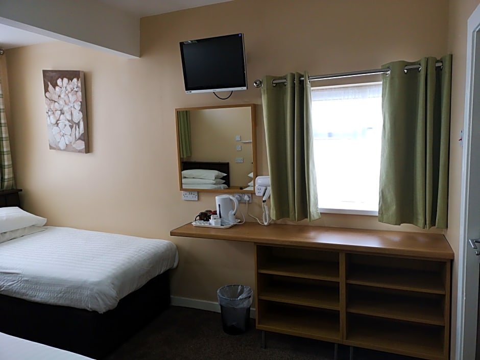 Фото The Lawton Hotel