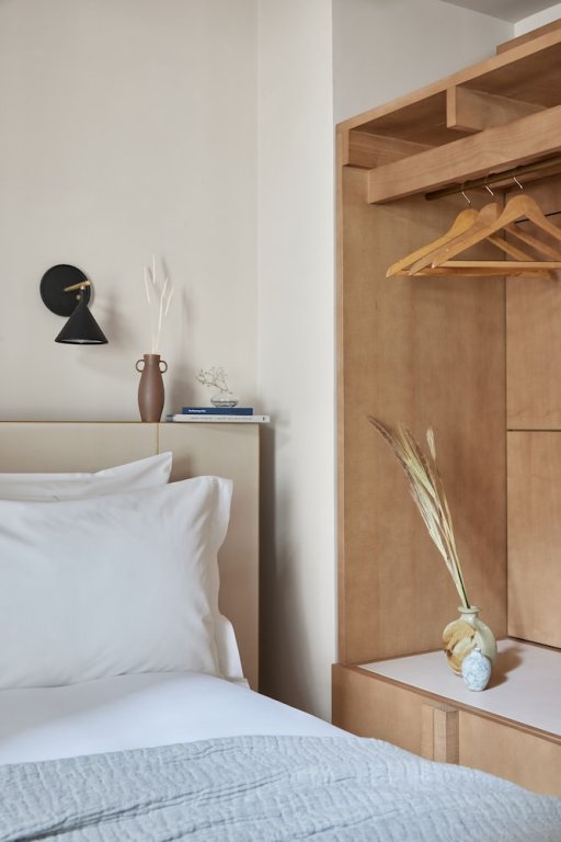 Фото Buckle Street Studios by Locke