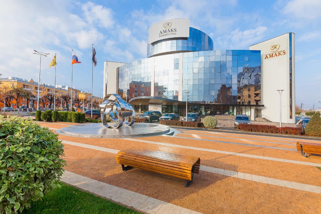 Фото отеля 1